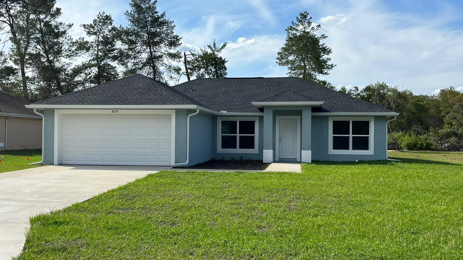 MARION OAKS UN 04 - Residential Lease