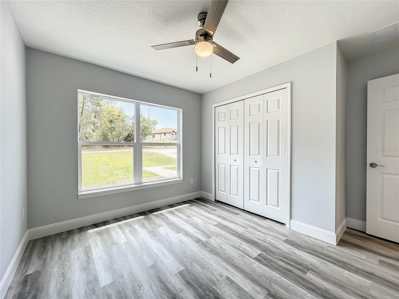 MARION OAKS UN 04 - Residential Lease