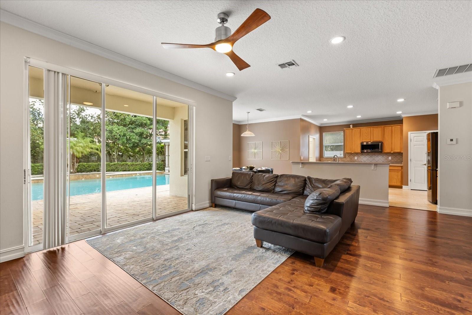 FOREST TRLS J & N - Residential