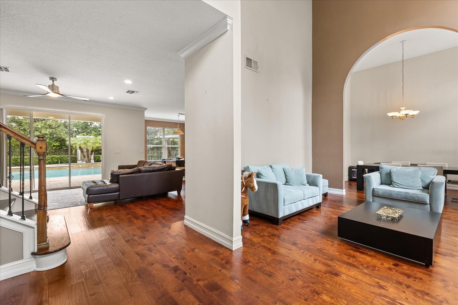 FOREST TRLS J & N - Residential