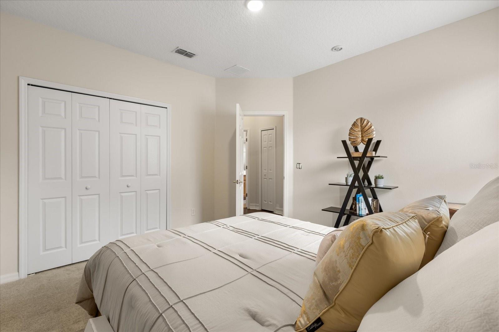 FOREST TRLS J & N - Residential