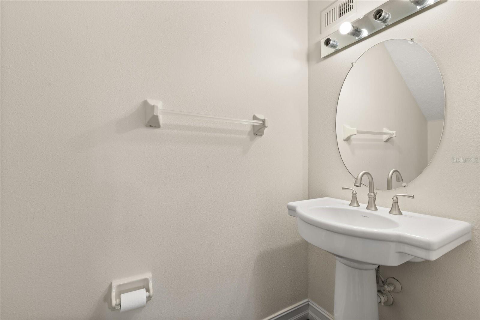 FOREST TRLS J & N - Residential