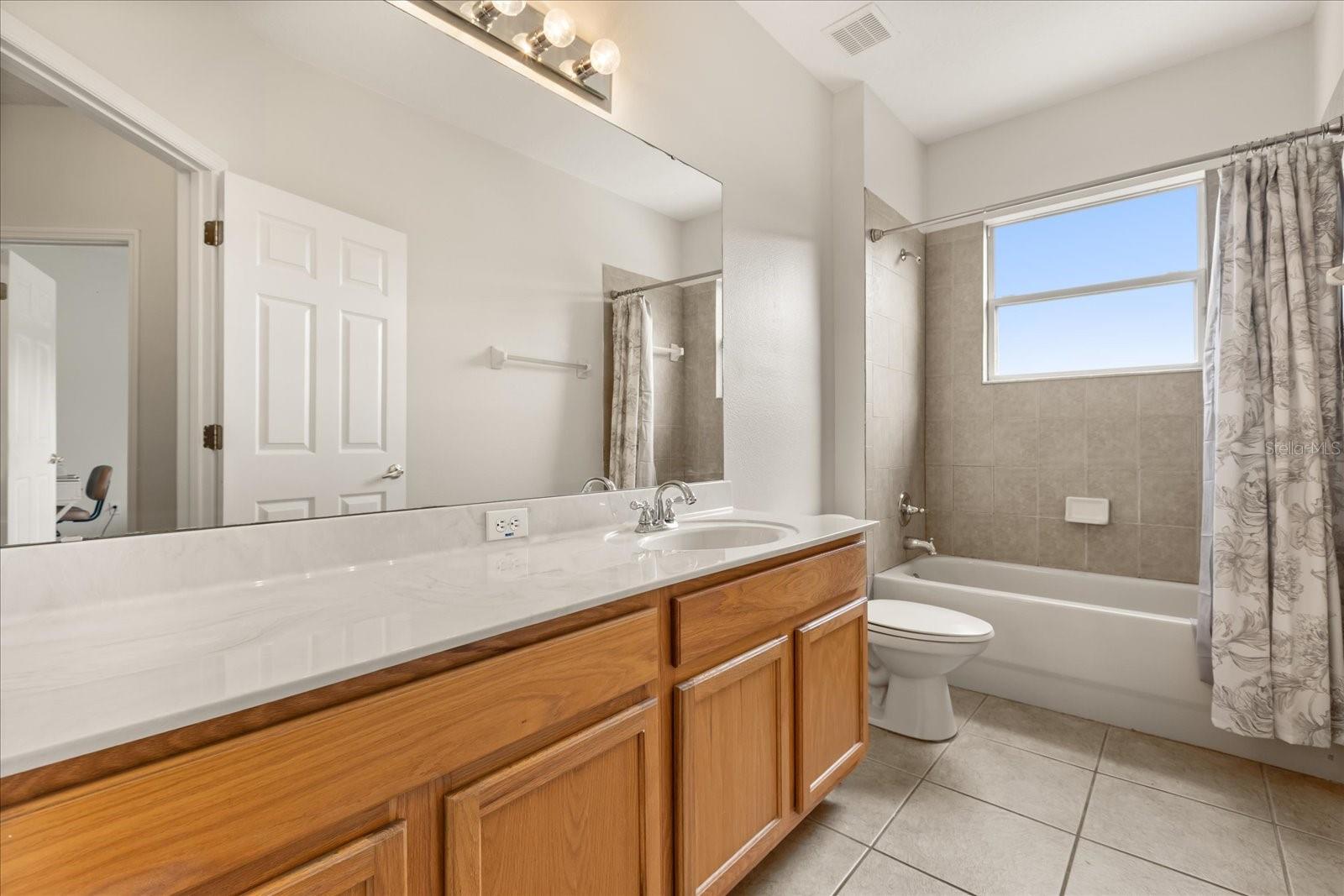 FOREST TRLS J & N - Residential