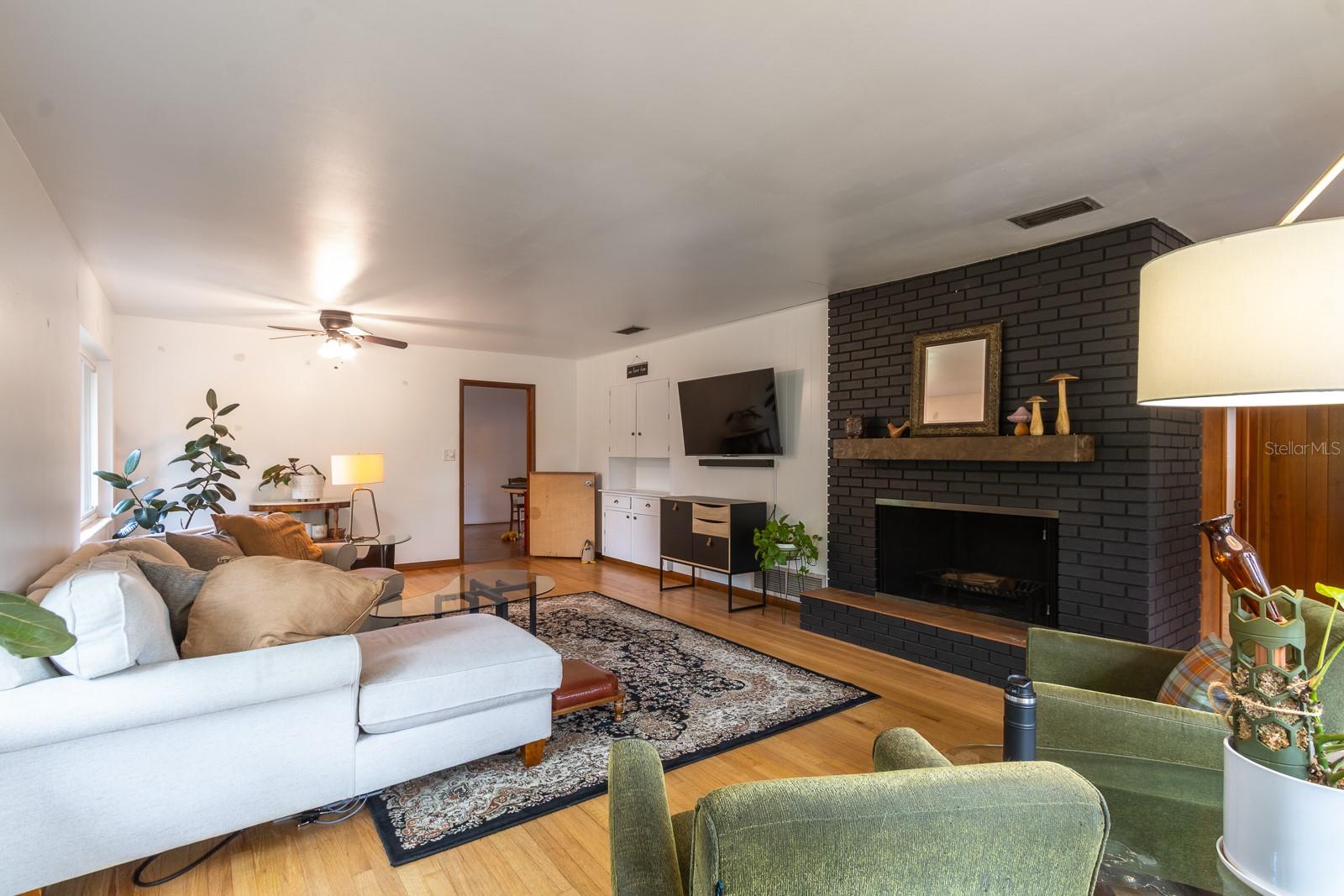 RIDGEWOOD SUB - Residential