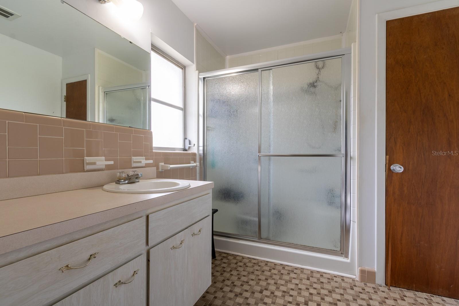 RIDGEWOOD SUB - Residential