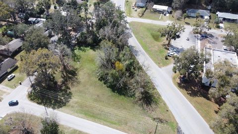 Tiny photo for 5810 SE Abshier Boulevard, Belleview, FL 34420 (MLS # OM695671)
