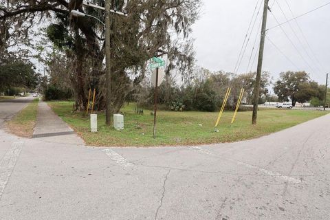 Tiny photo for 5810 SE Abshier Boulevard, Belleview, FL 34420 (MLS # OM695671)