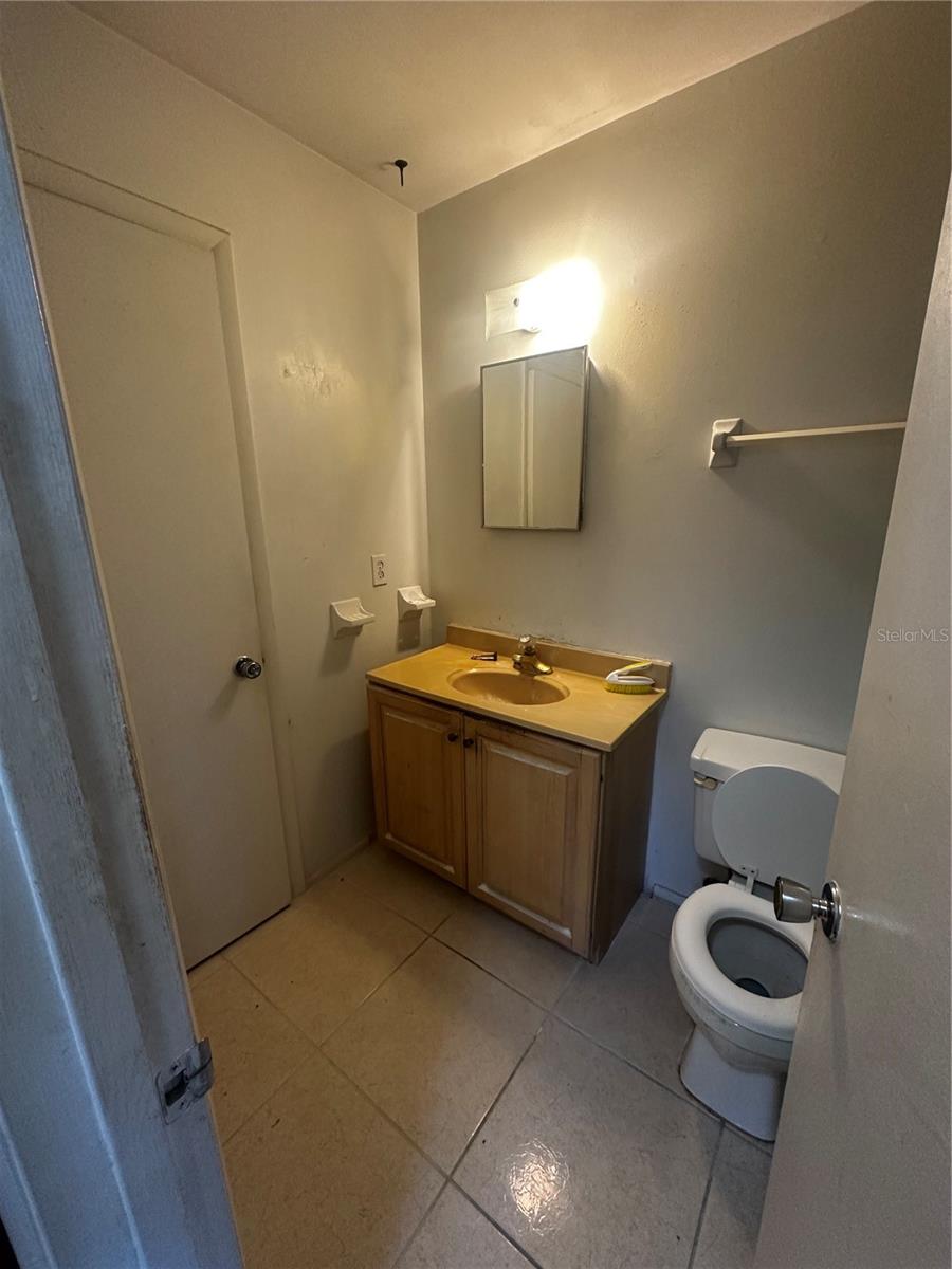 PACKARDS 1ST ADD TO MIDWAY - Residential
