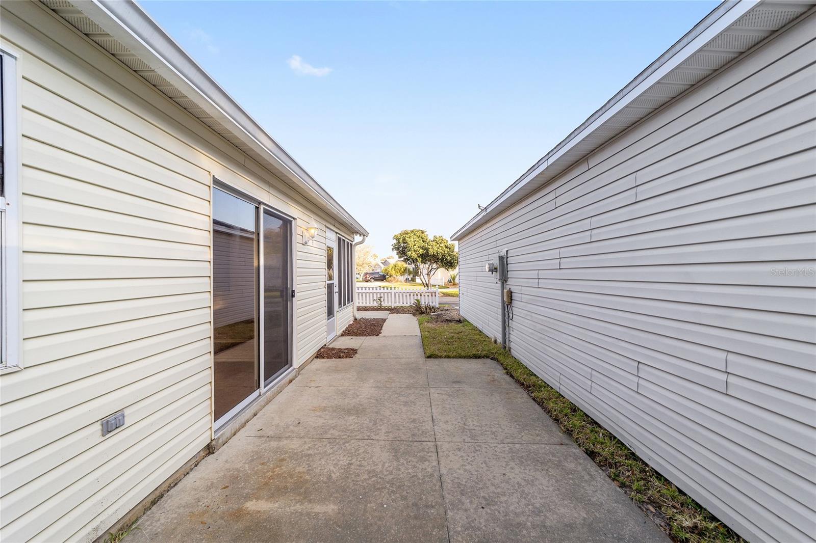 VILLAGES SUMTER VILLA DE LA VI - Residential