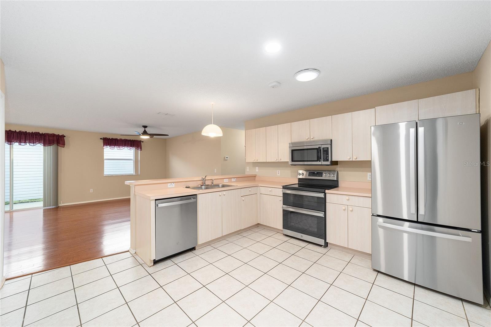 VILLAGES SUMTER VILLA DE LA VI - Residential