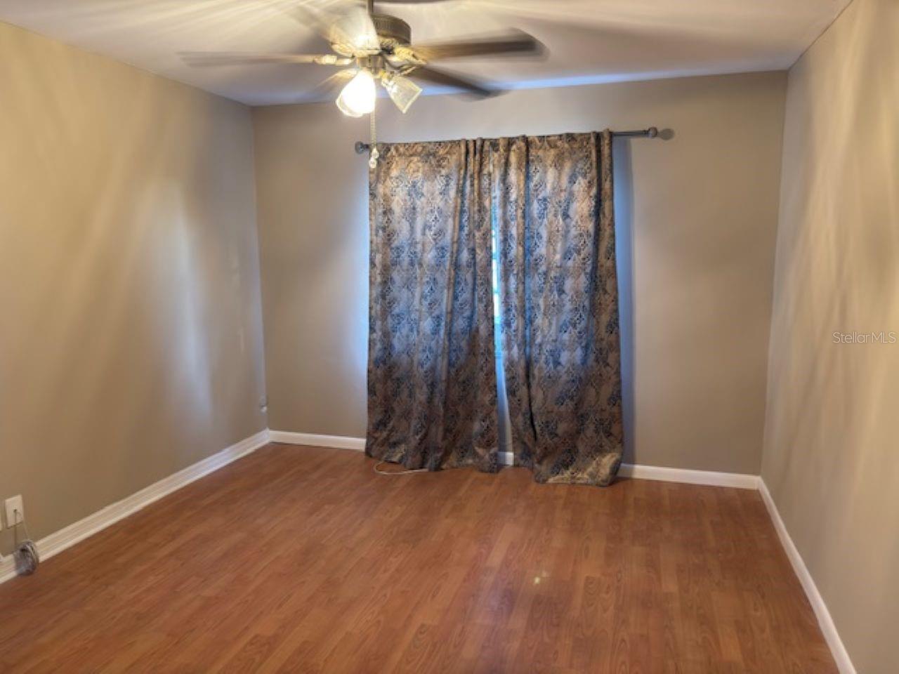 GANDY GARDENS 09 - Residential Lease