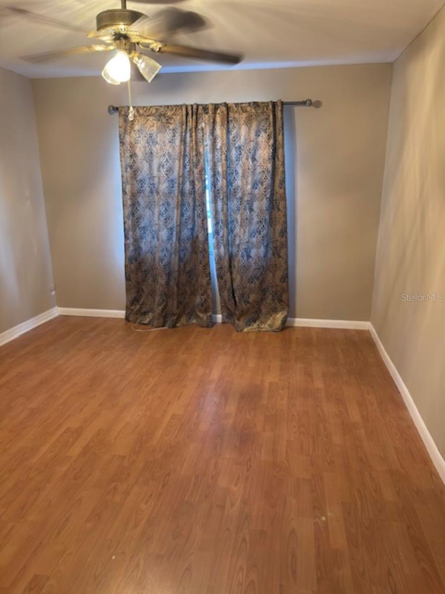 GANDY GARDENS 09 - Residential Lease
