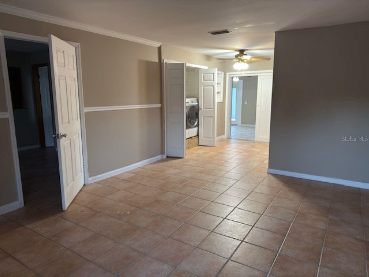 GANDY GARDENS 09 - Residential Lease