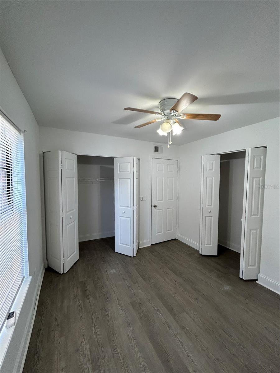 GLENDALE VILLAS - Residential Lease