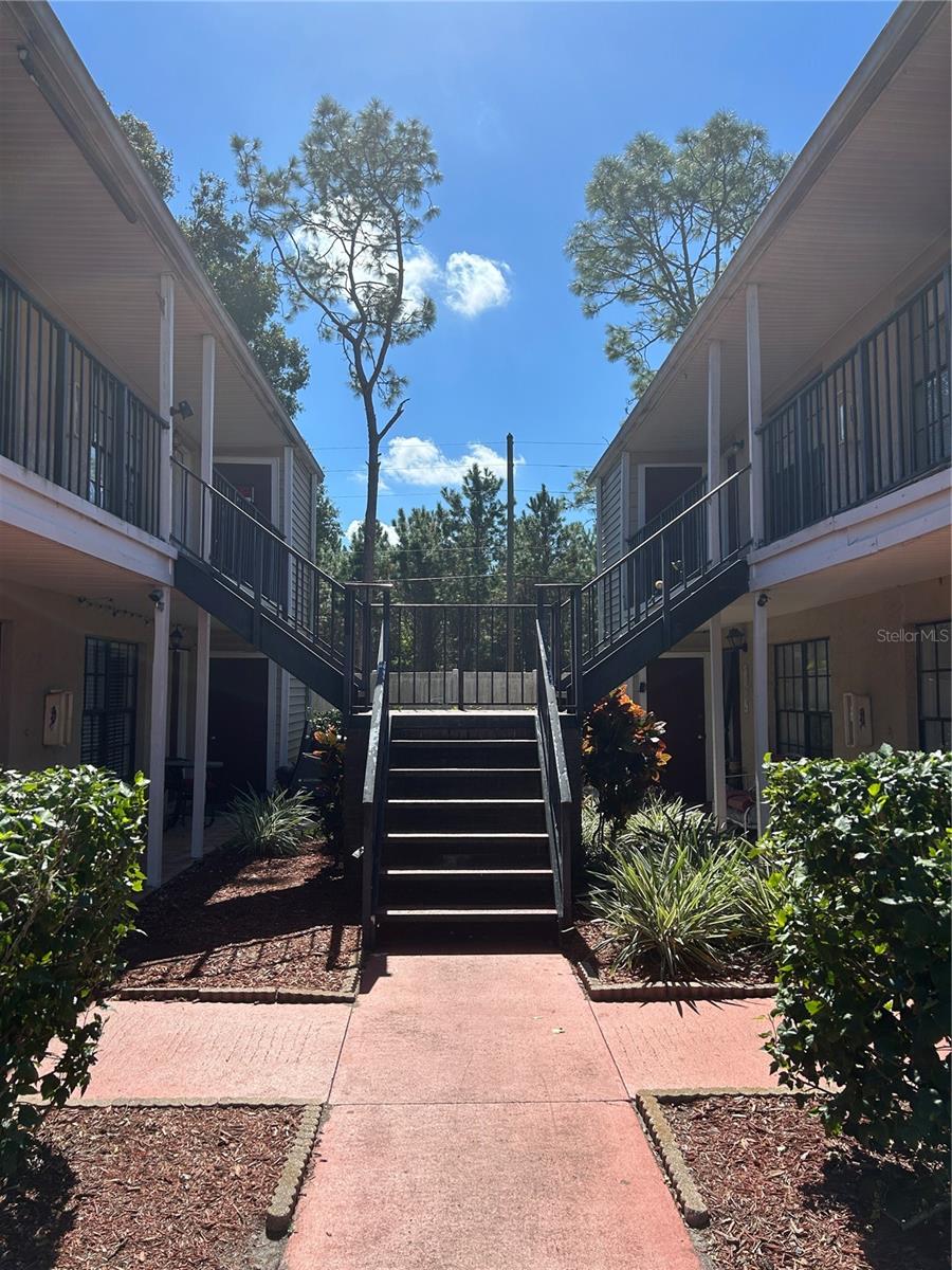 GLENDALE VILLAS - Residential Lease