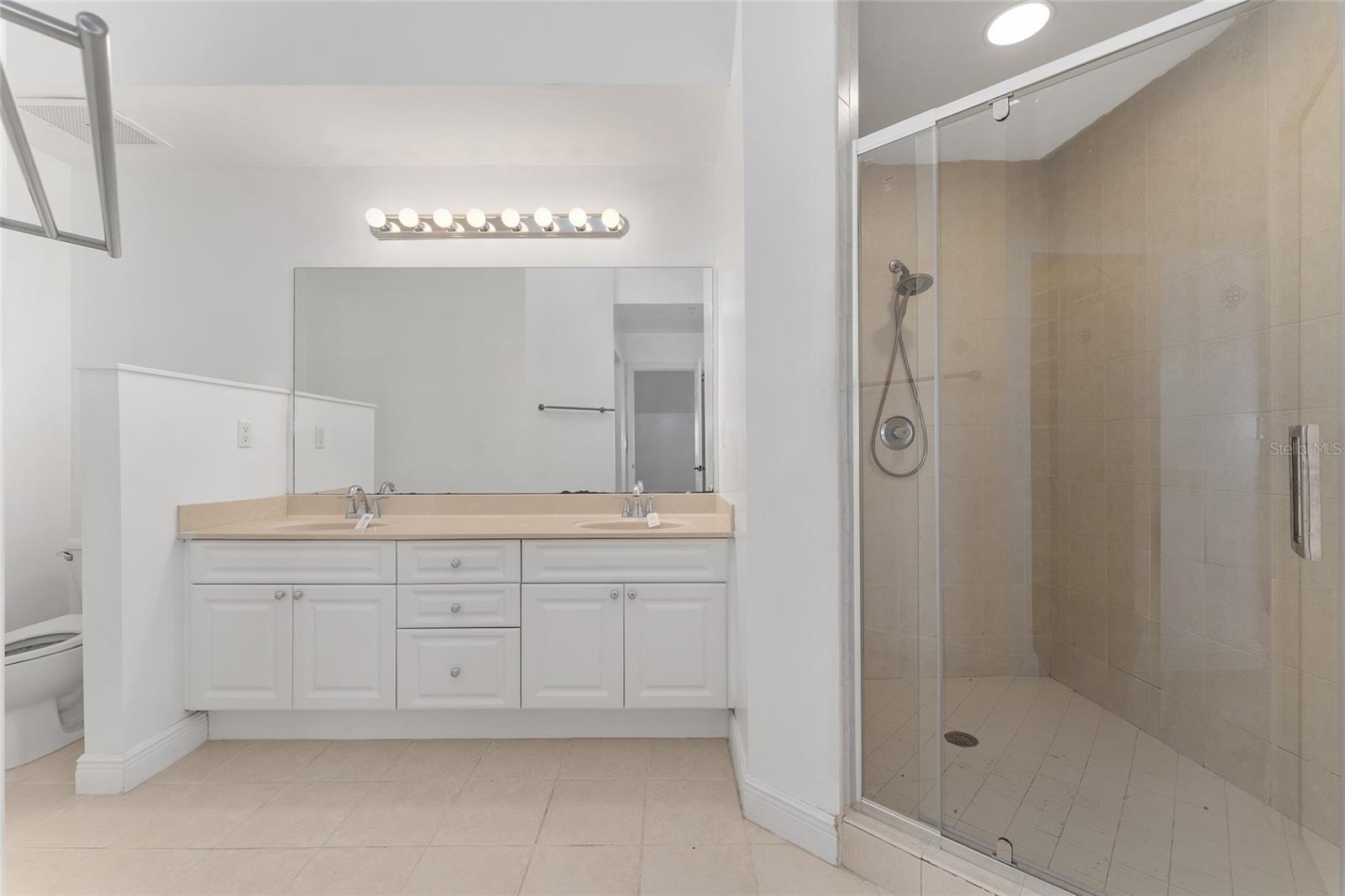 UNION STREET STATION - Residential