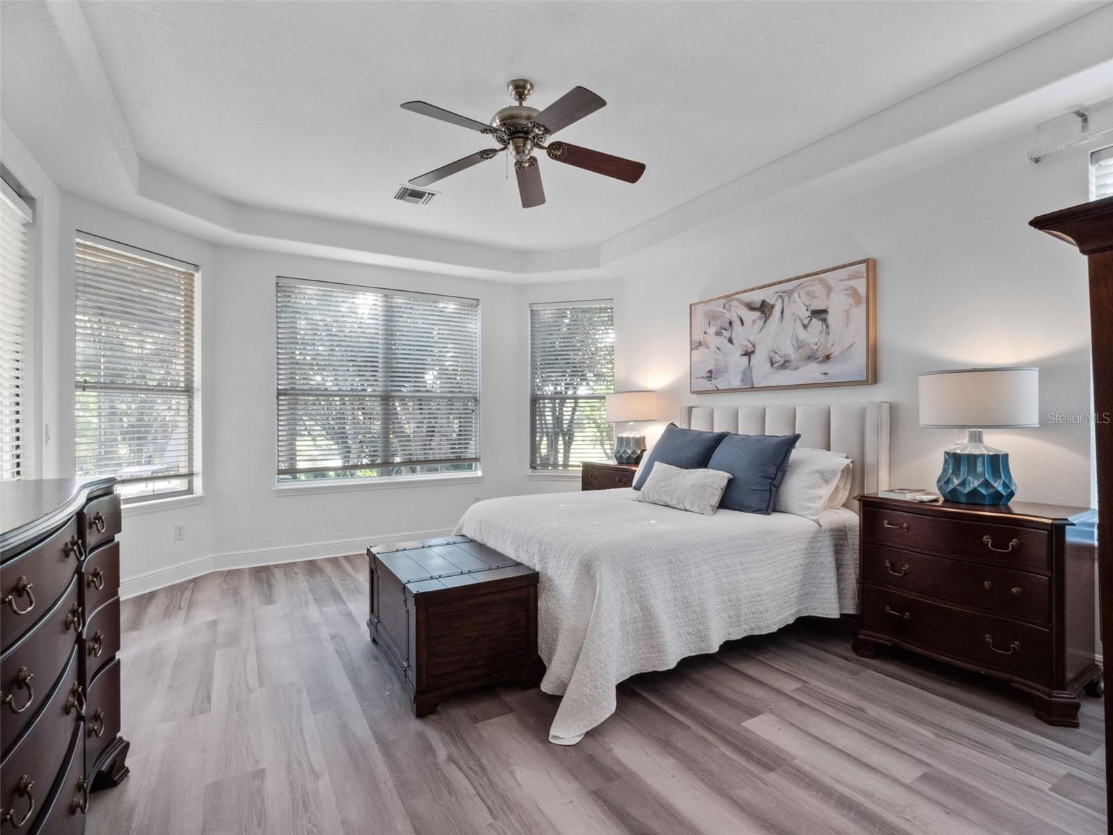 ALAQUA LAKES - Residential