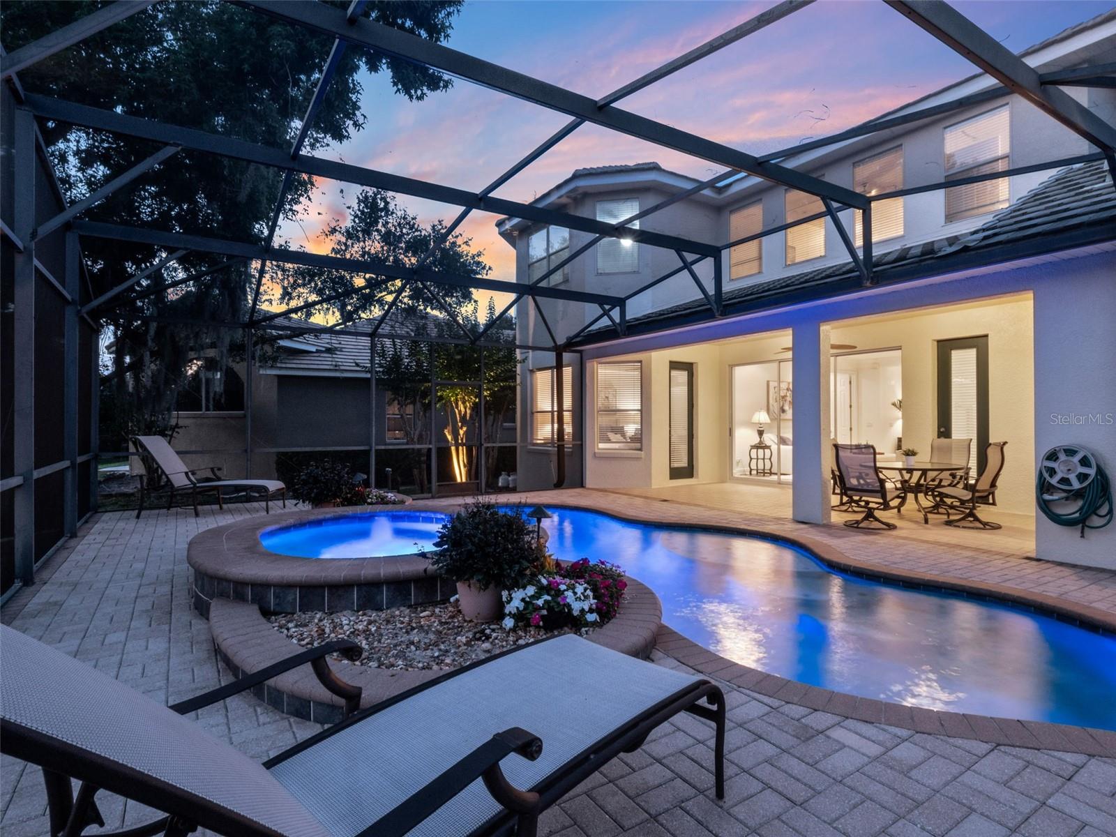 ALAQUA LAKES - Residential