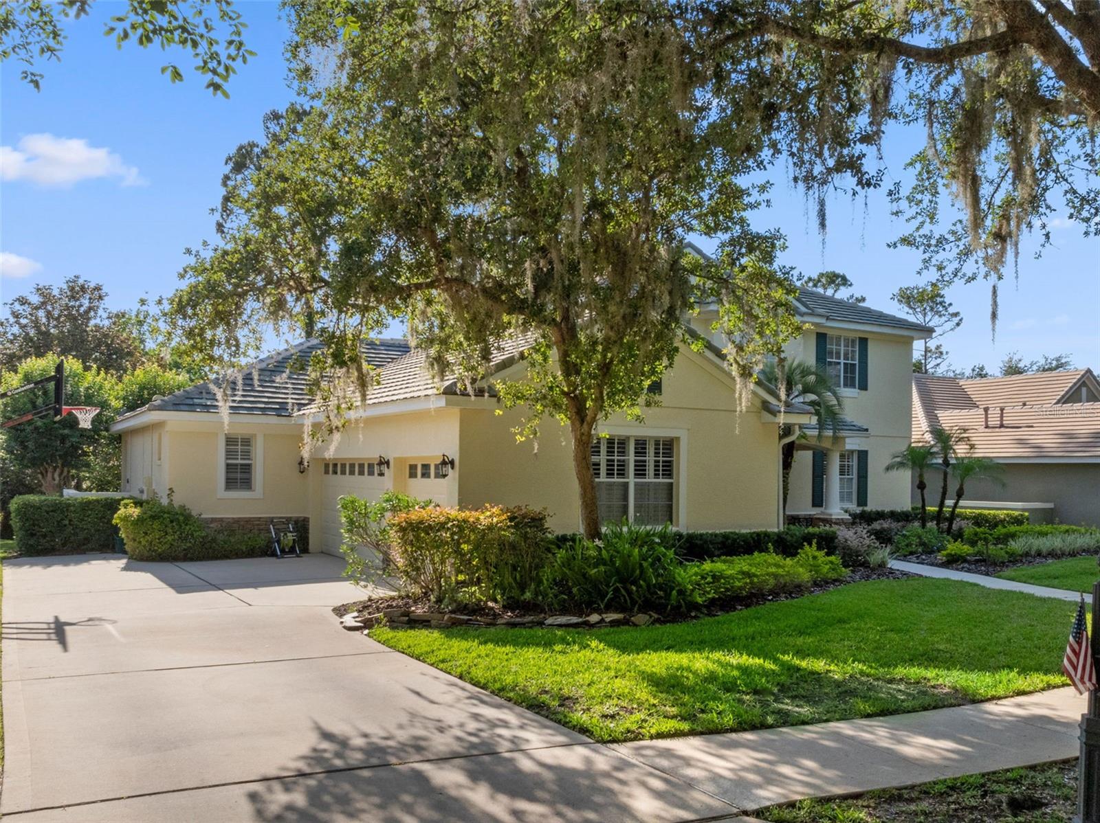 ALAQUA LAKES - Residential