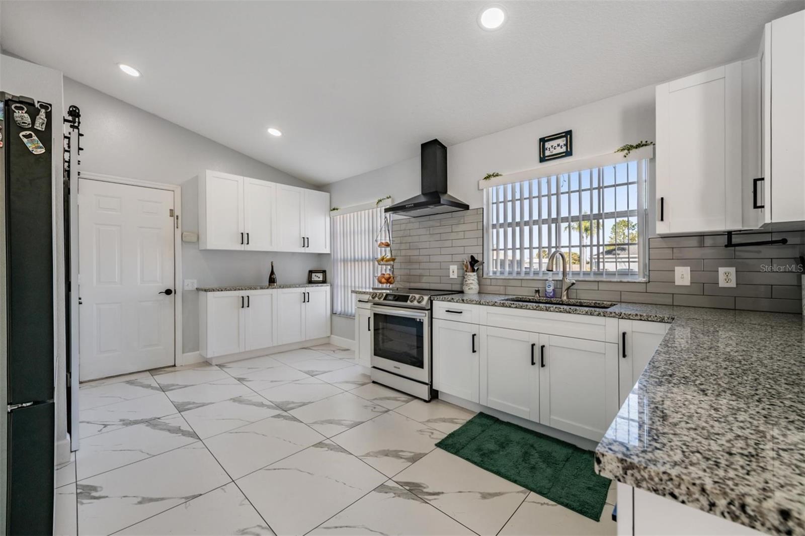 12004 COLONIAL ESTATES LANE