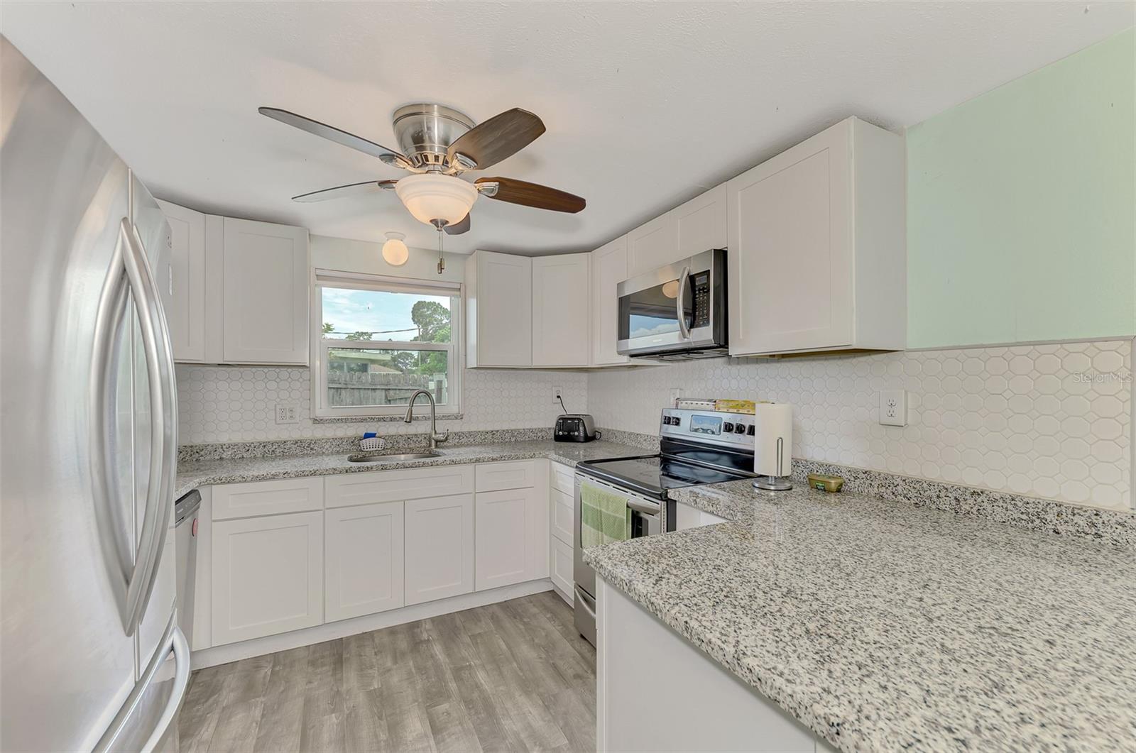2900 SIESTA DRIVE