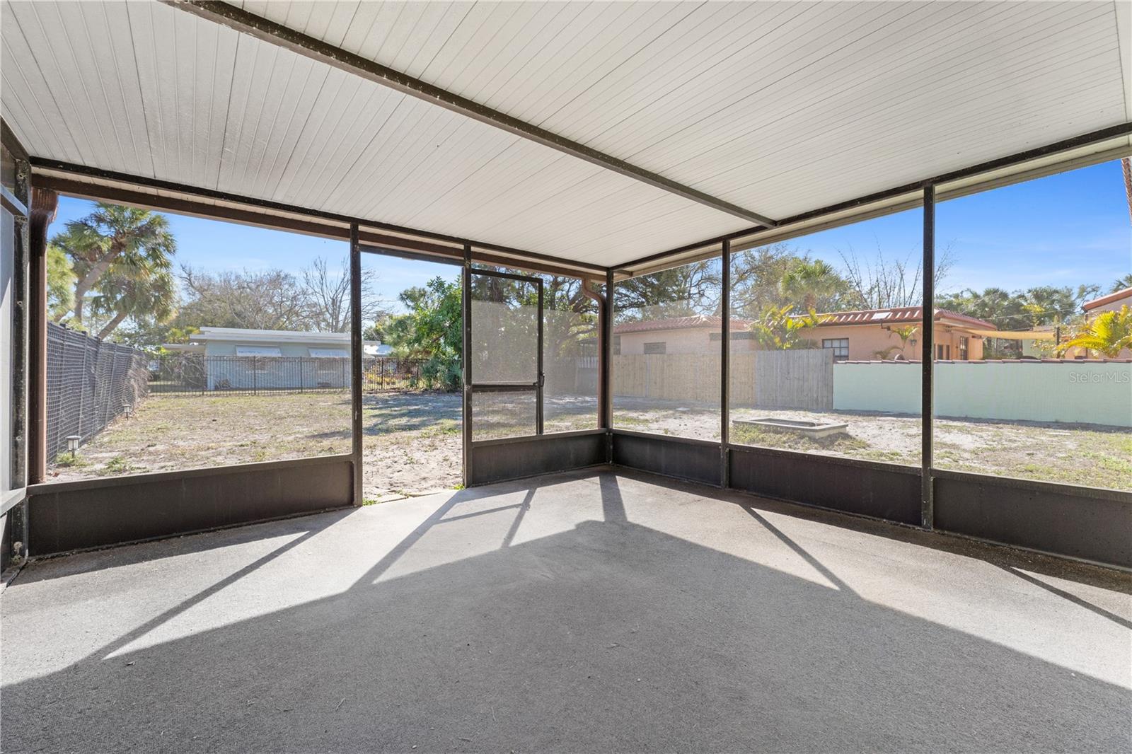 VENEZIA PARK SEC OF VENICE - Residential