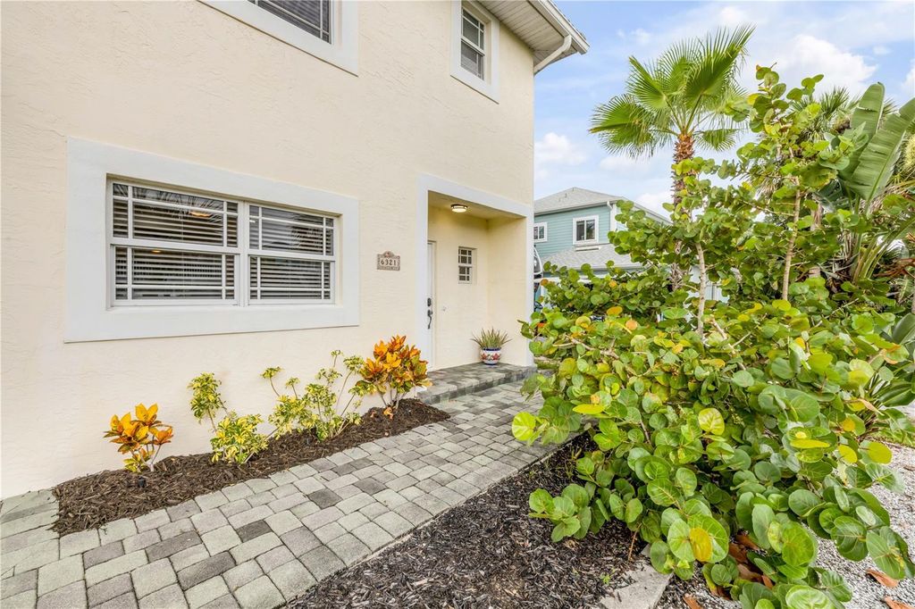 Photo of 6321 Engram Rd, New Smyrna Beach, FL 32169 (MLS # NS1085405)