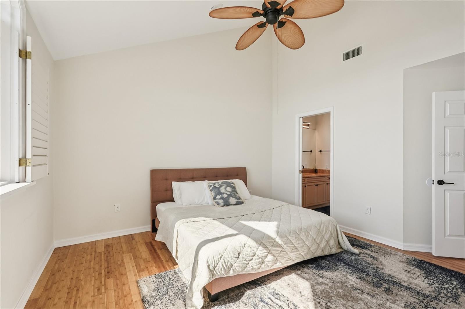 TIDY ISLAND PH II - Residential