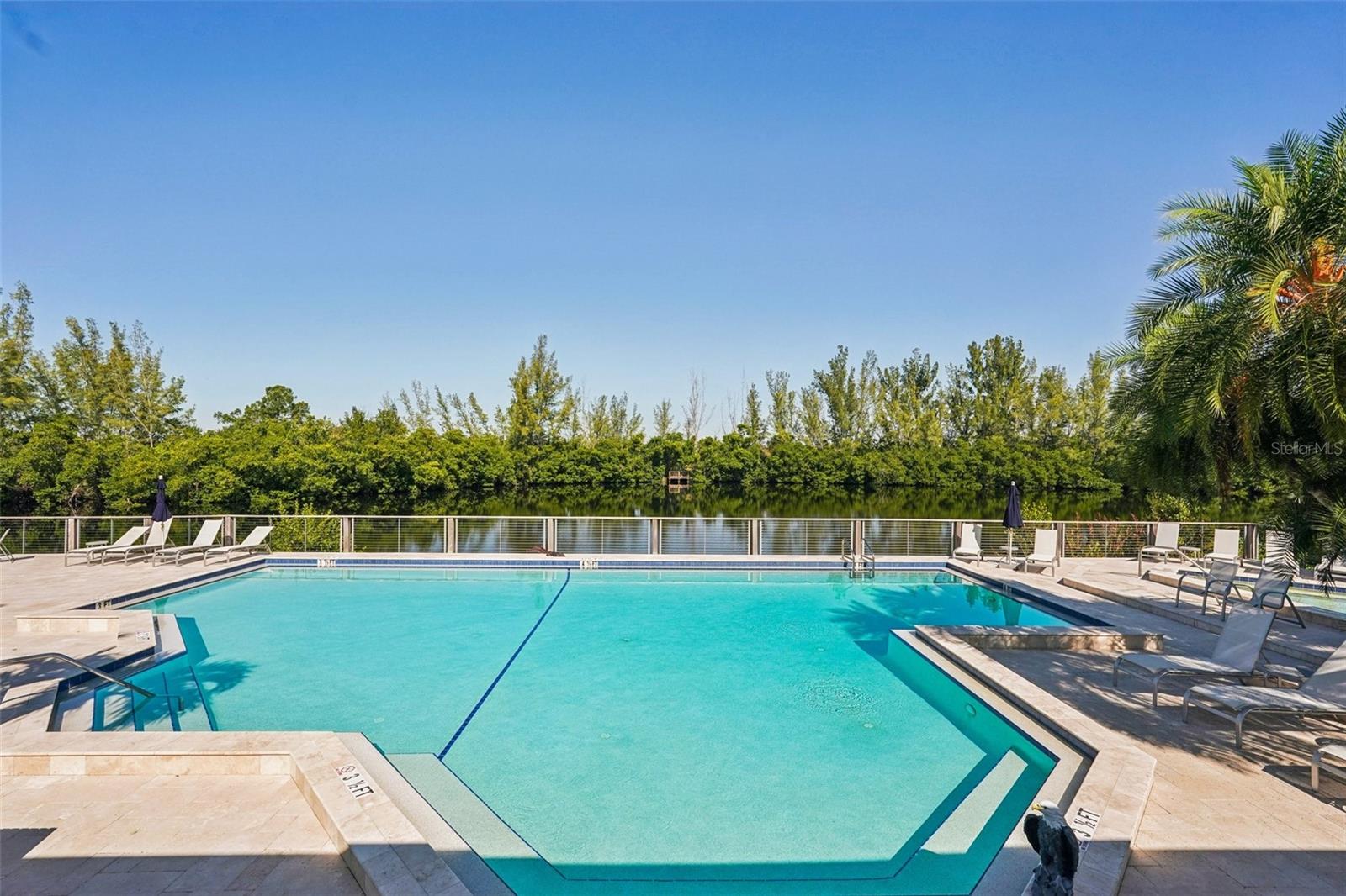 TIDY ISLAND PH II - Residential