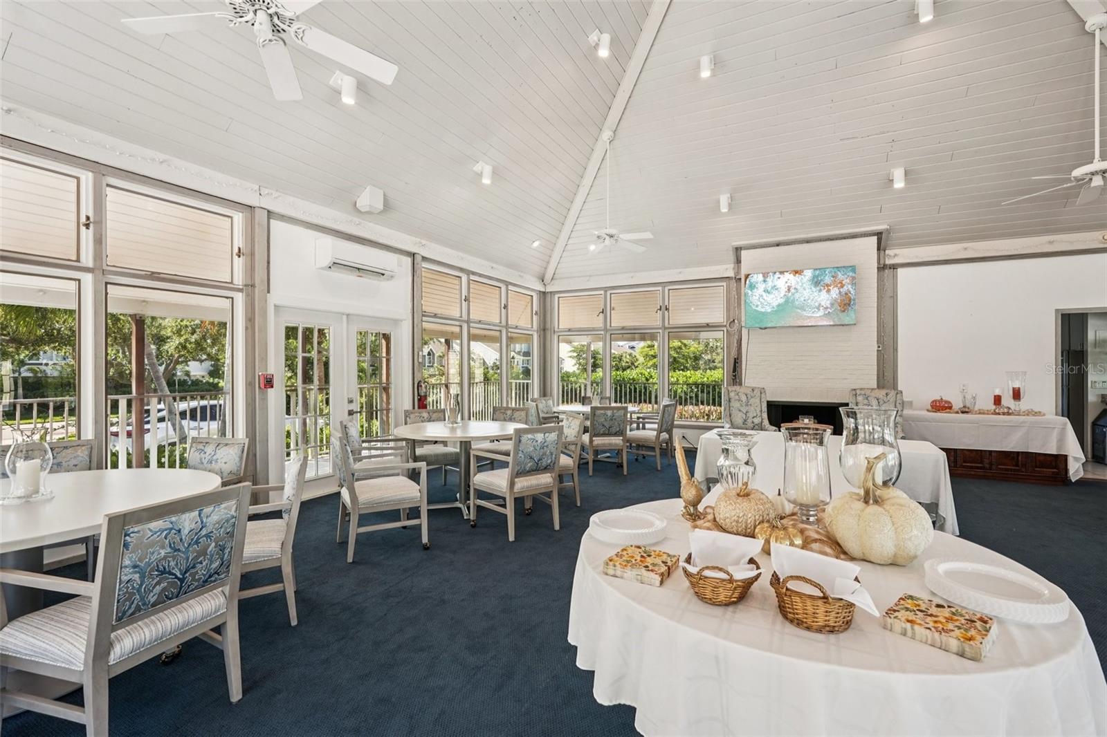 TIDY ISLAND PH II - Residential