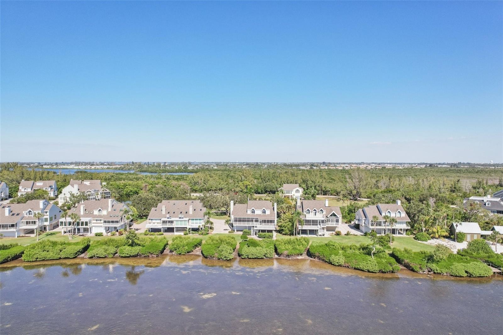 TIDY ISLAND PH II - Residential