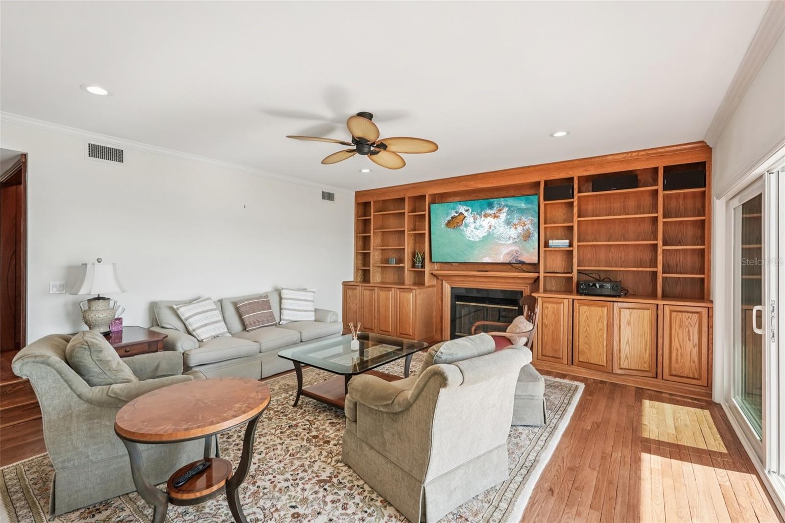 TIDY ISLAND PH II - Residential