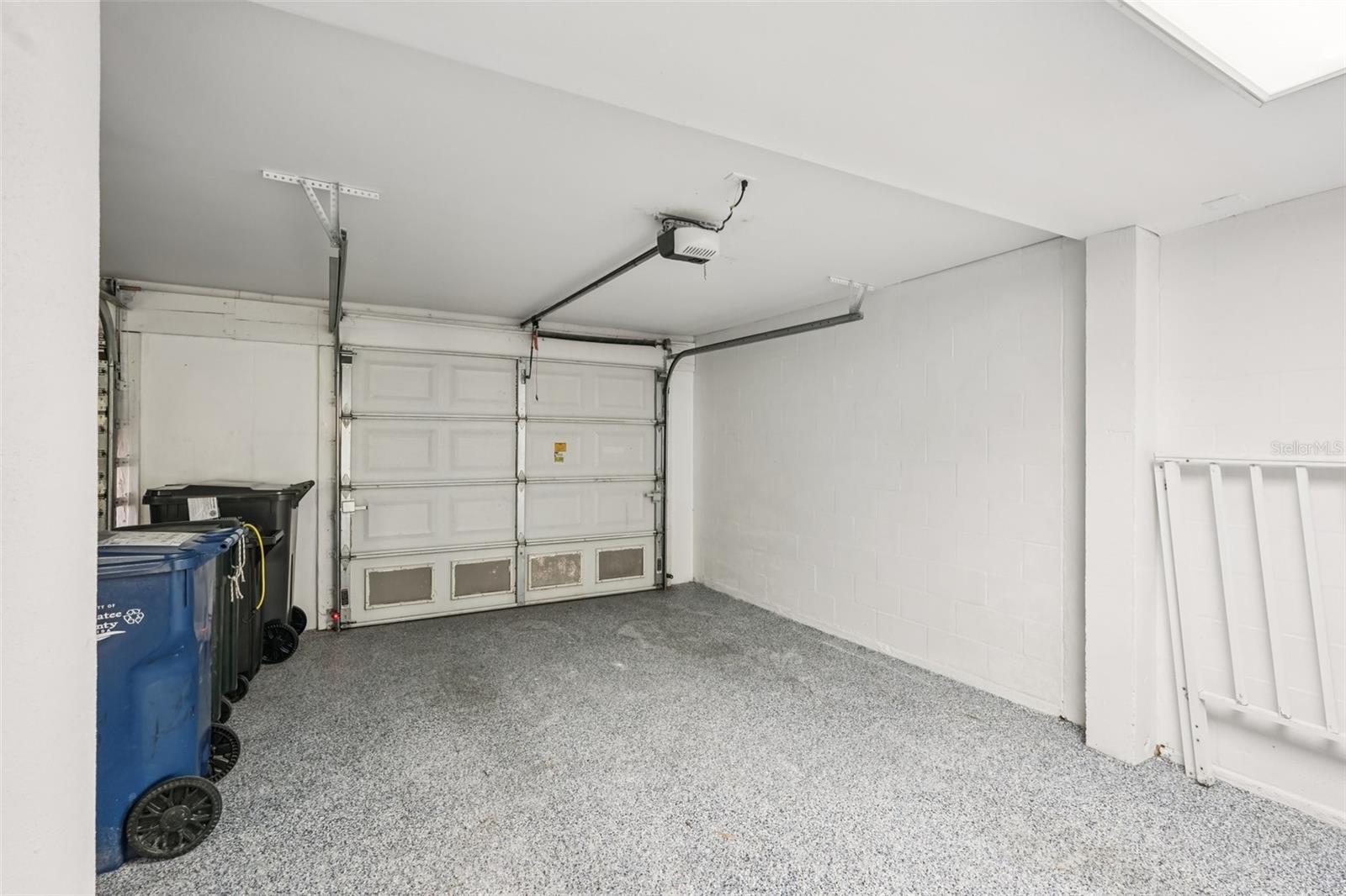 TIDY ISLAND PH II - Residential