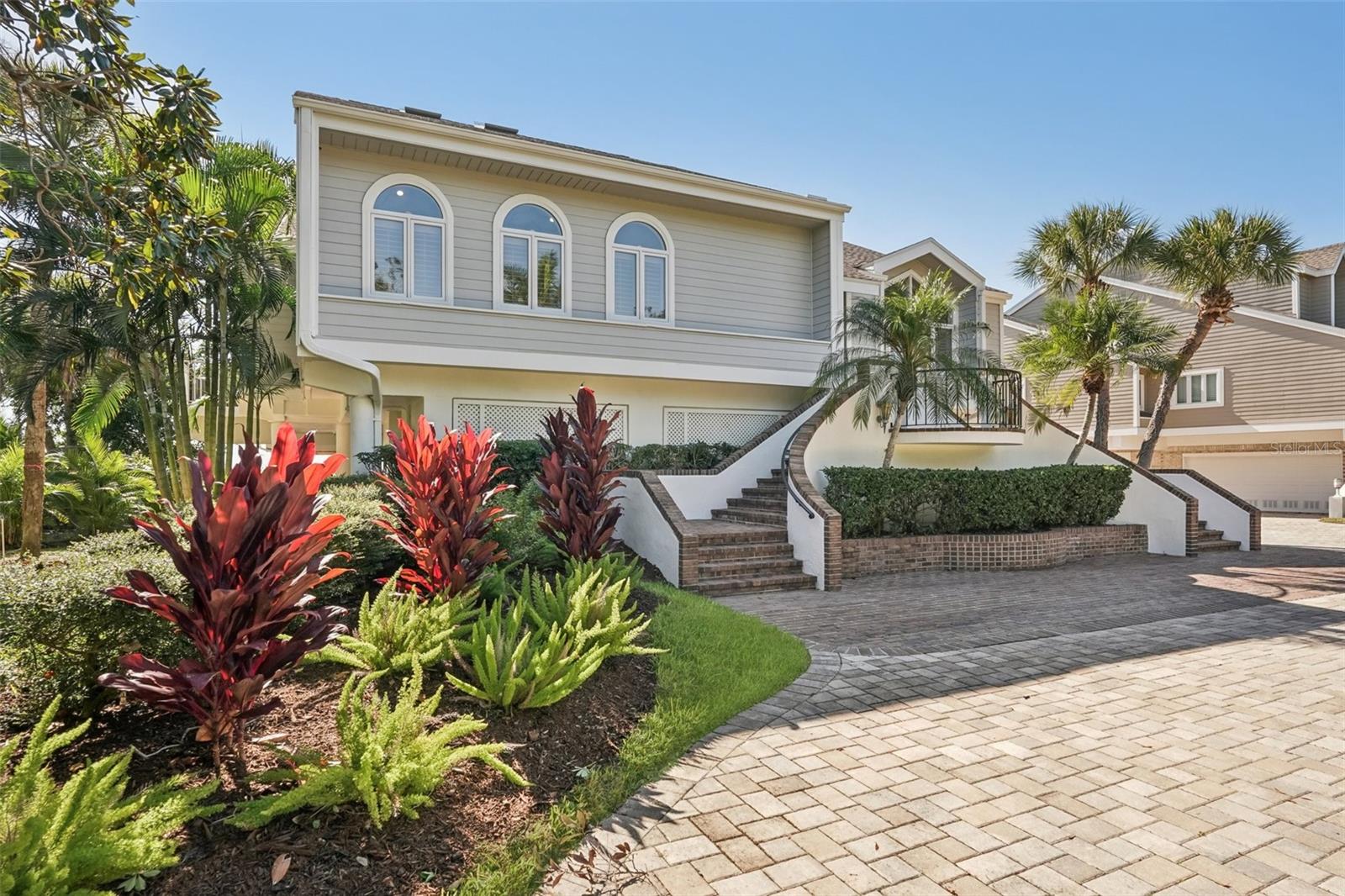 TIDY ISLAND PH II - Residential