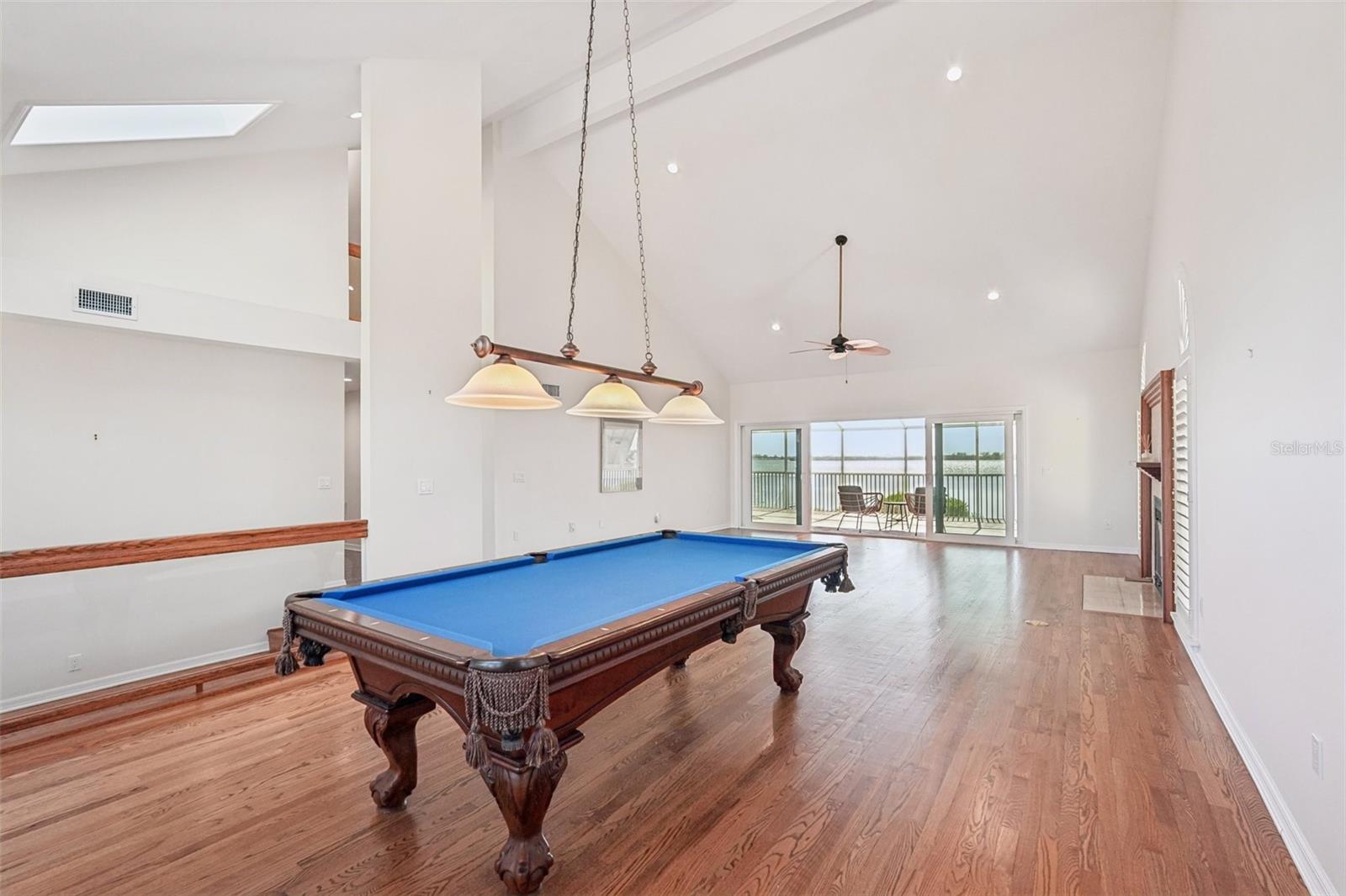 TIDY ISLAND PH II - Residential