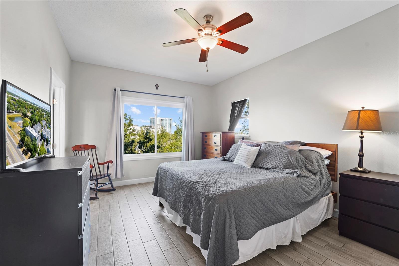 WESTSHORE TWNHMS - Residential