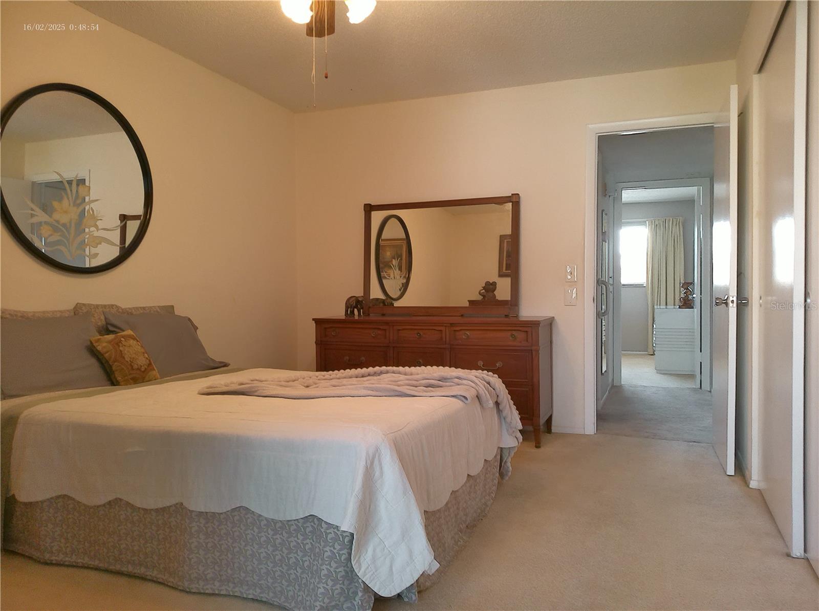 ON TOP OF THE WORLD - Residential