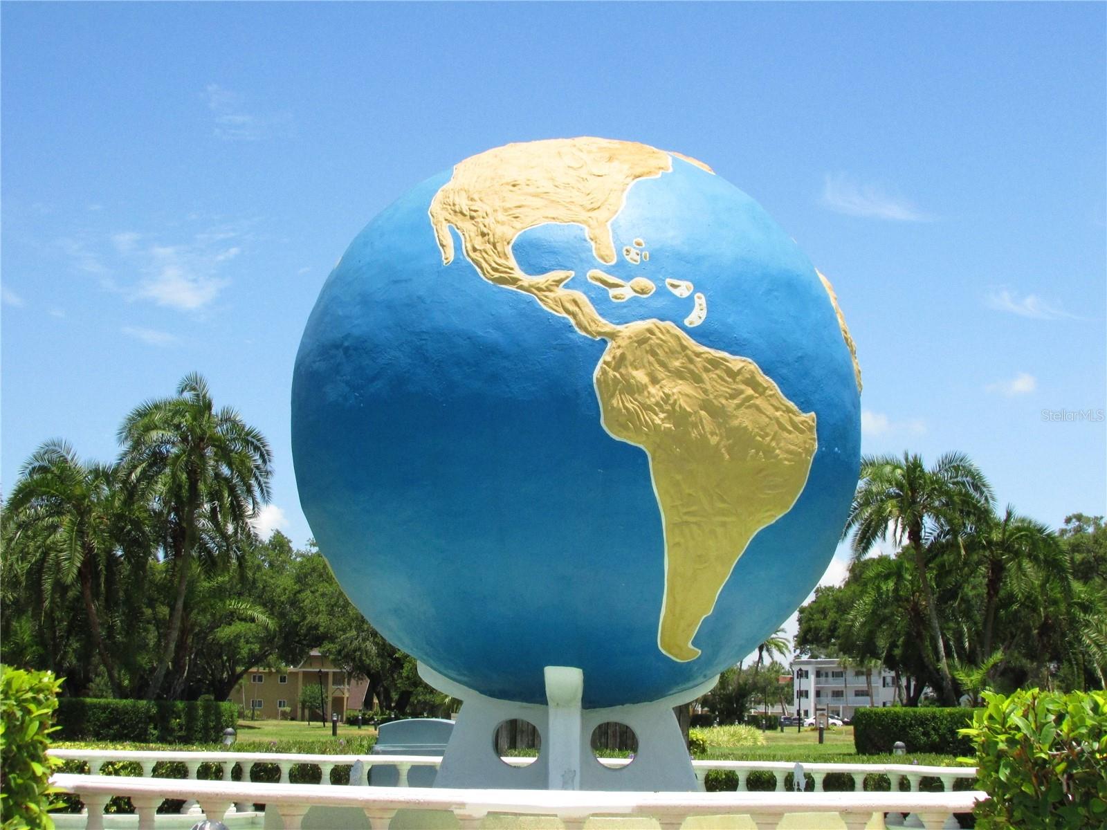 ON TOP OF THE WORLD - Residential