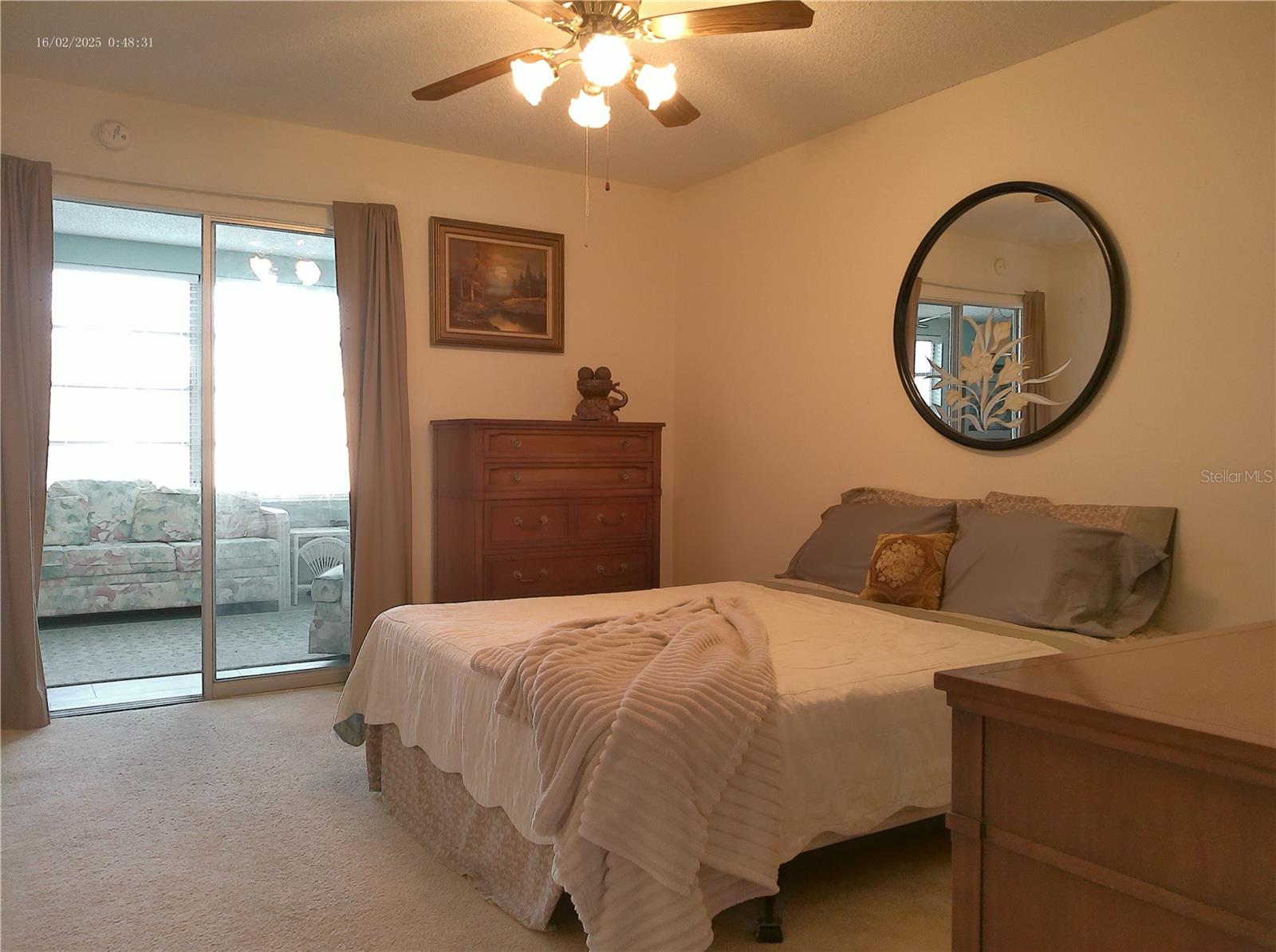 ON TOP OF THE WORLD - Residential