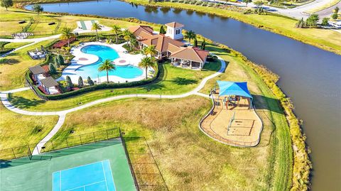 A home in WIMAUMA