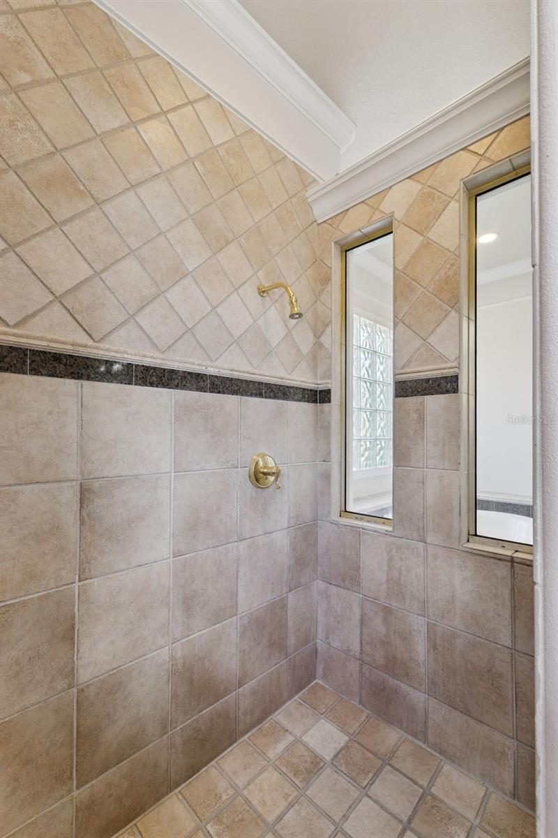 WATERS EDGE BOCA POINTE AT TURTLE CREEK - Residential