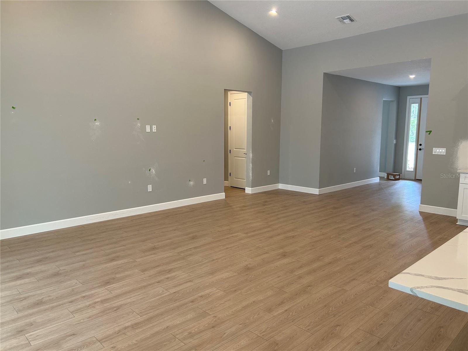 24 BROWALLIA COURT