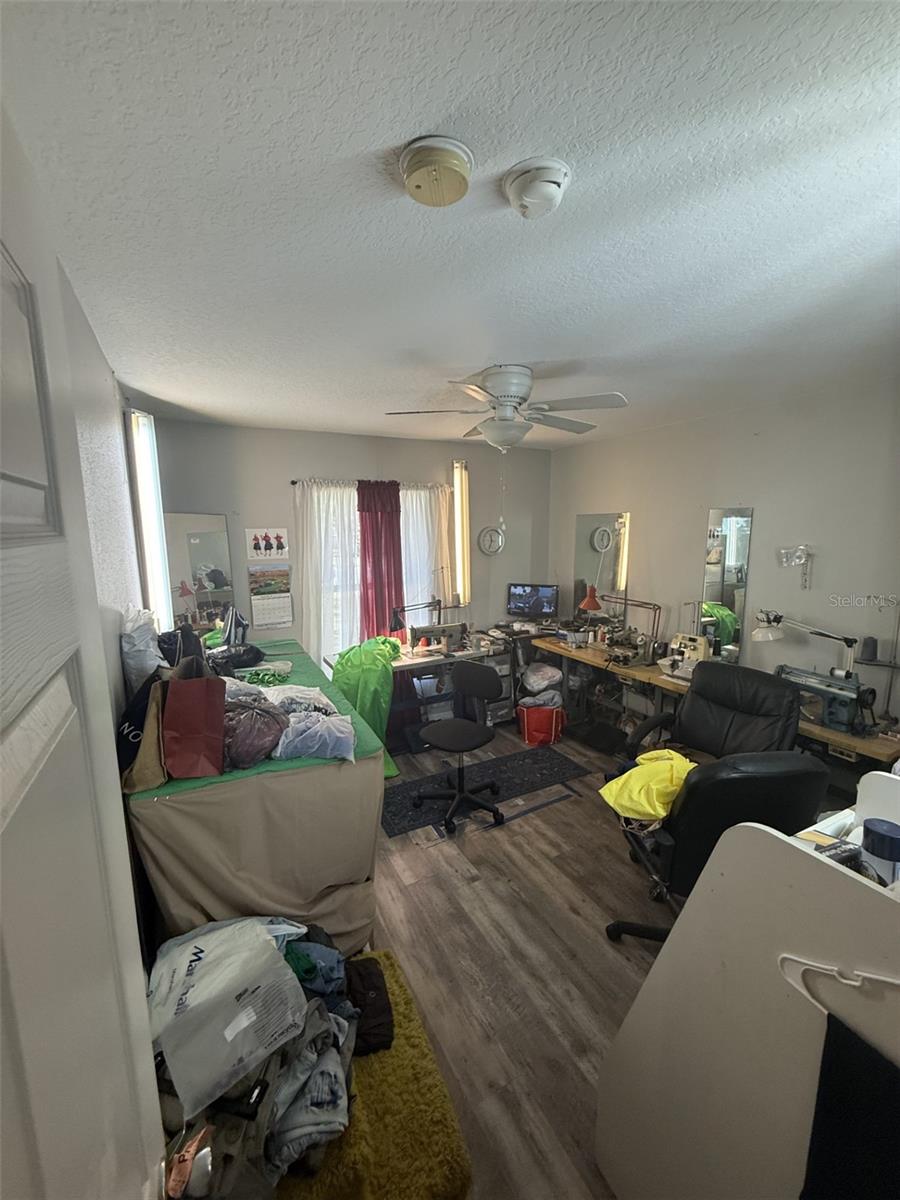 COX BLK 143 DELAND - Residential