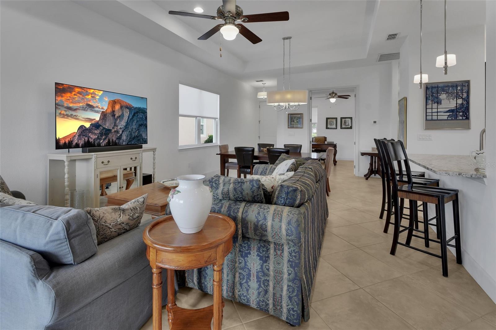 VICTORIA GARDENS - Residential