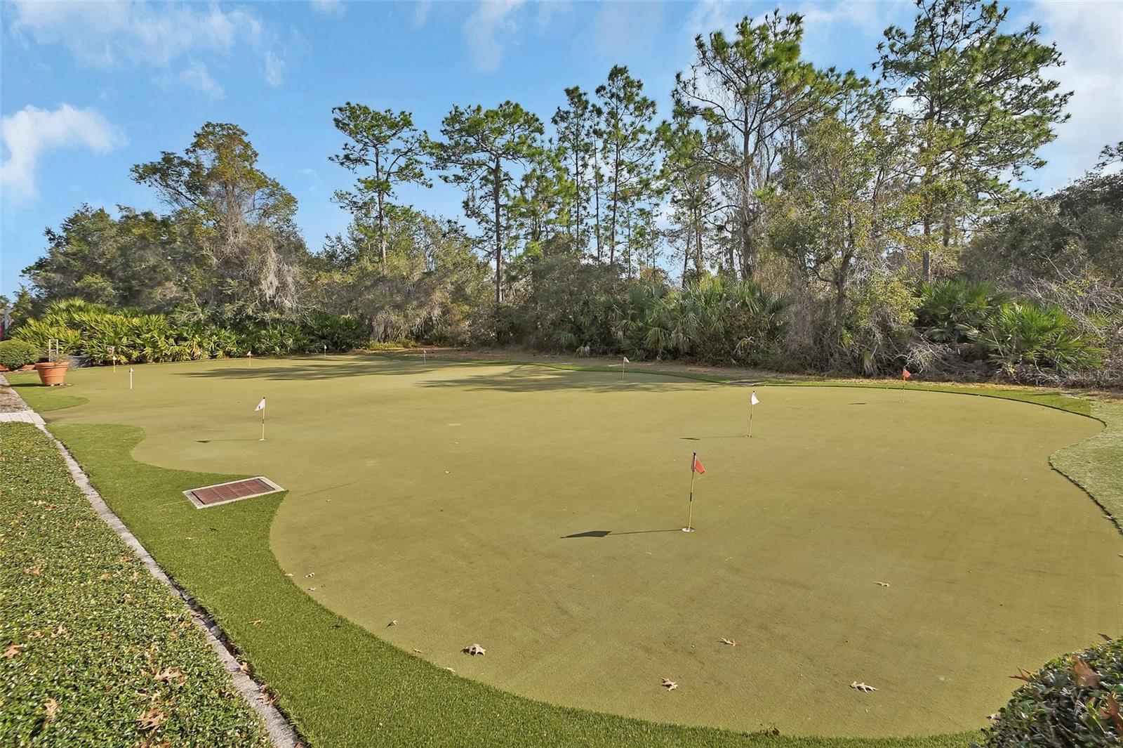 VICTORIA GARDENS - Residential