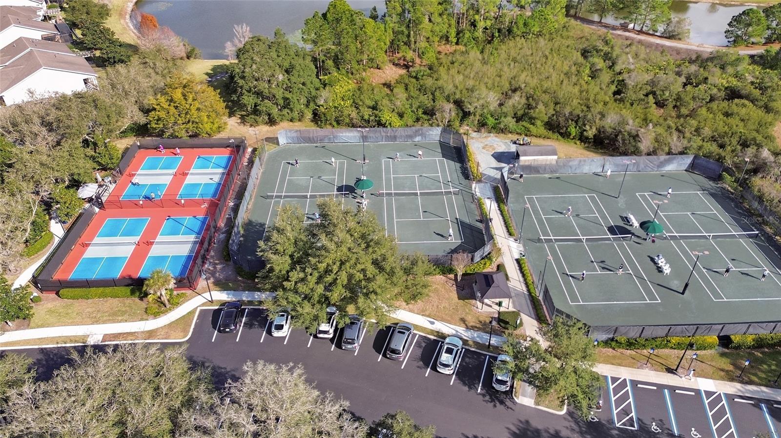 VICTORIA GARDENS - Residential