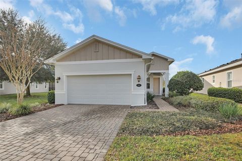Photo of 308 Locksley Court, Deland, FL 32724 (MLS # V4946719)