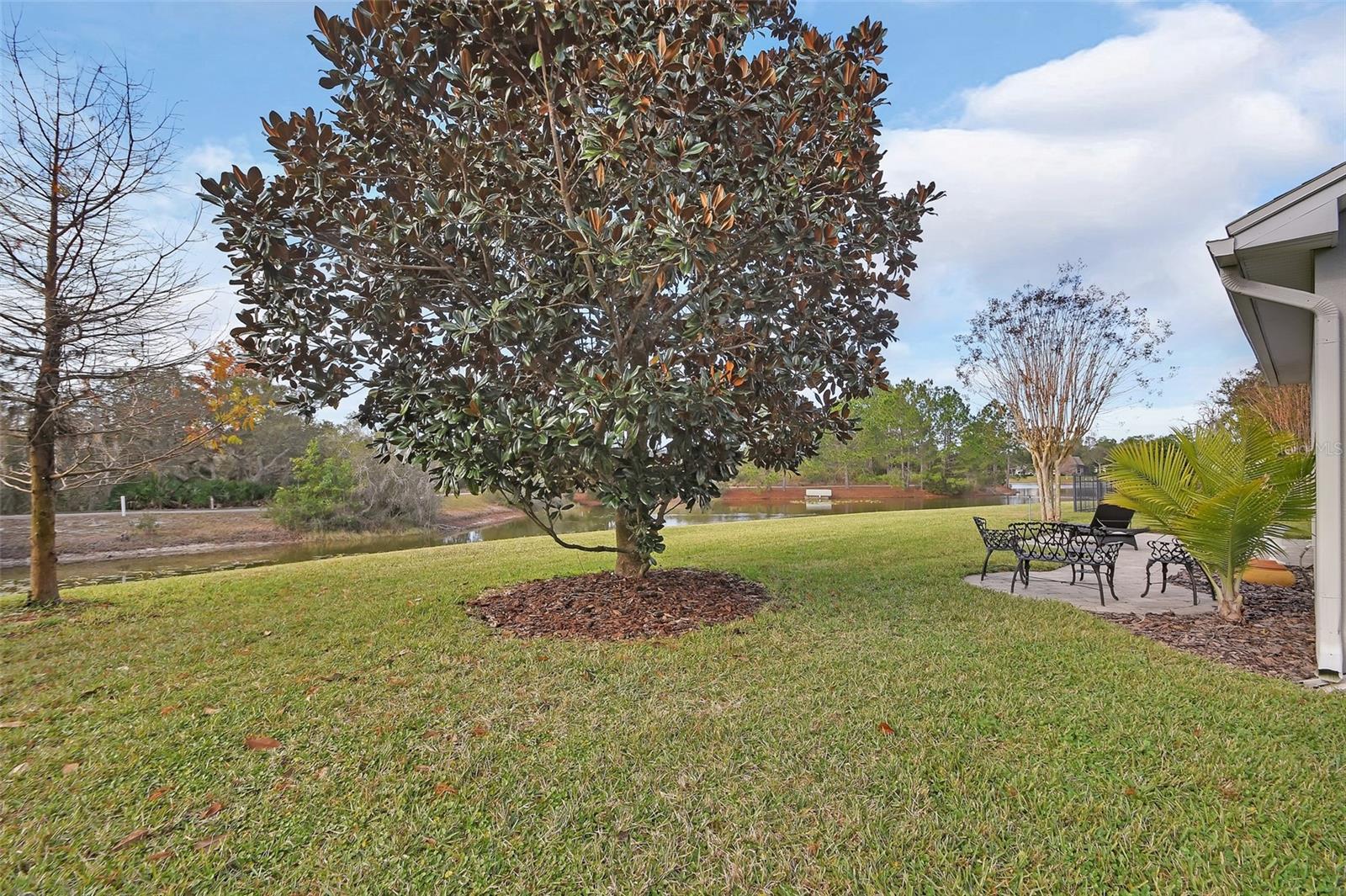 VICTORIA GARDENS - Residential