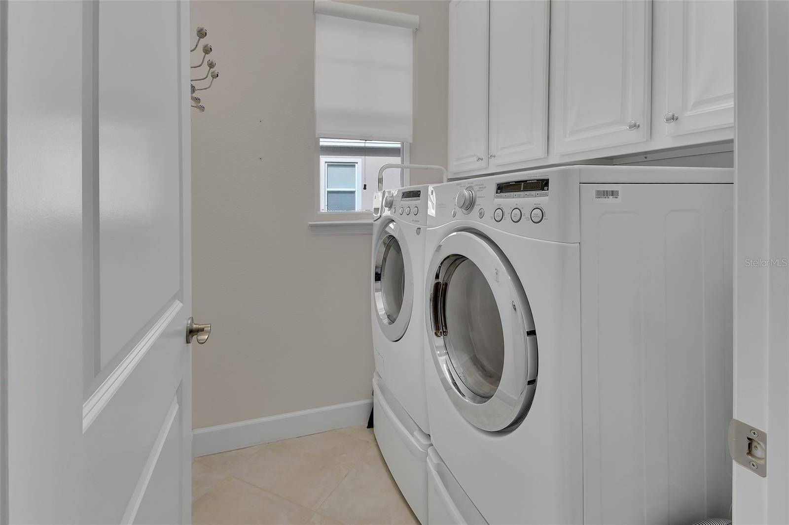 VICTORIA GARDENS - Residential