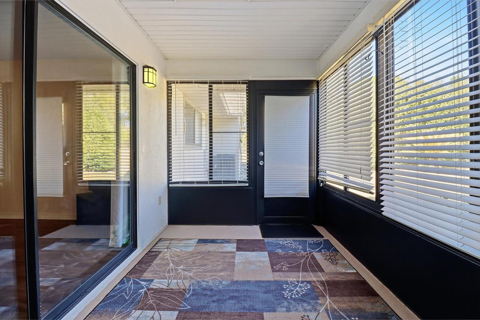 PARKSIDE VILLAGE UNIT 03 - Residential